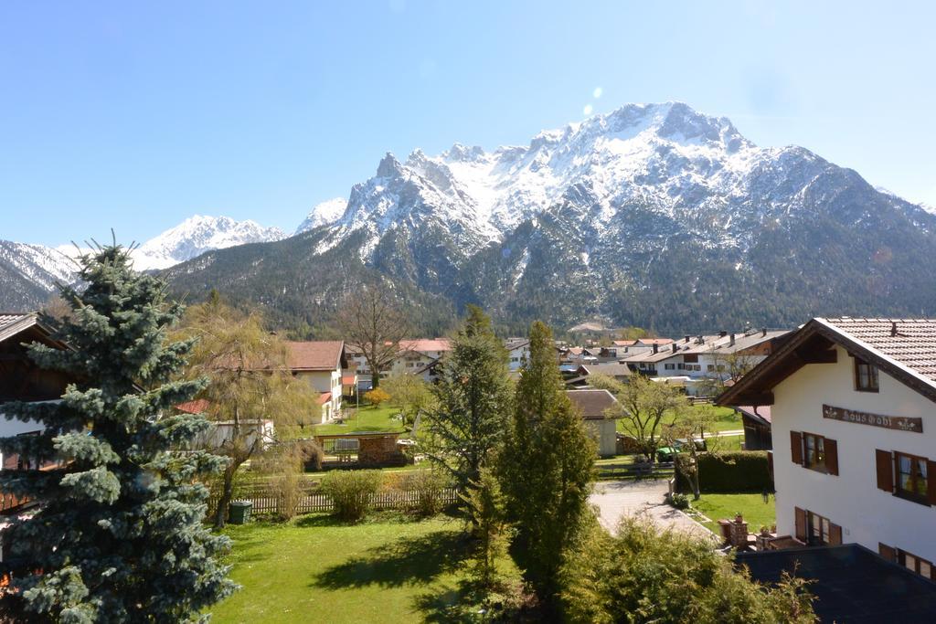 Ferienwohnung Pfennig Mittenwald Szoba fotó