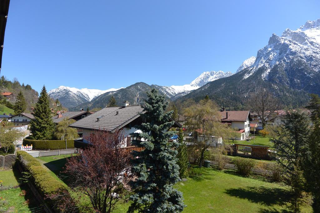 Ferienwohnung Pfennig Mittenwald Szoba fotó